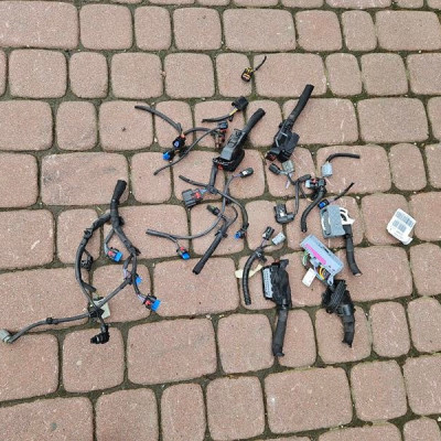 Instalacja kostka silnika wiązka wtyczka Astra K V 39238443