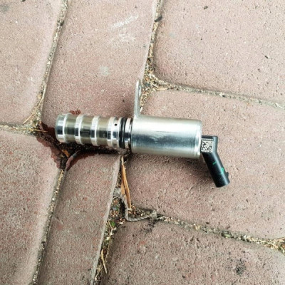 Czujnik sesnor 1.4T Opel Astra K V 12671373