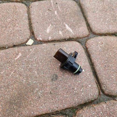 Czujnik skrzyni biegów Astra K V 55494779