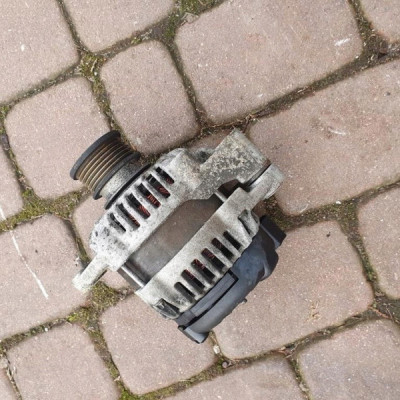 Alternator 100A Opel Insignia 13502583
