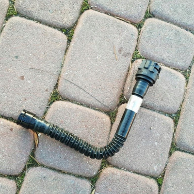 Rurka chłodnicy oleju Opel Astra J IV 55566095