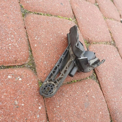 Uchwyt lampy lampa mocowanie Opel Insignia