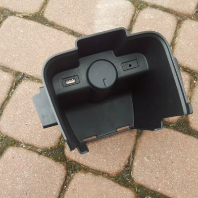 Zapalniczka AUX USB Opel Astra J 13286434