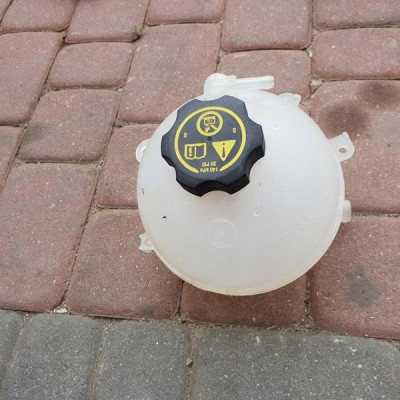Zbiorniczek wyrównawczy Opel Insignia B 23386455