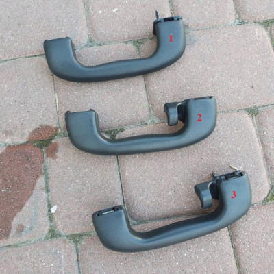 Rączka podsufitki uchwyt czarny Opel Astra K V