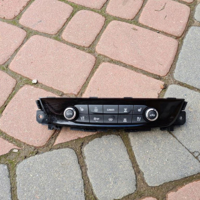 Panel klimatyzacji nawiew Opel Insignia B 39177117