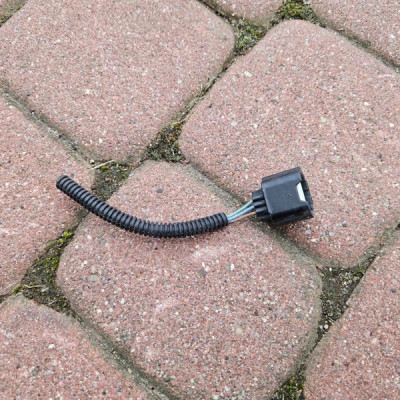 Kostka czujnika parkowania Vivaro B Trafic III 249150375R