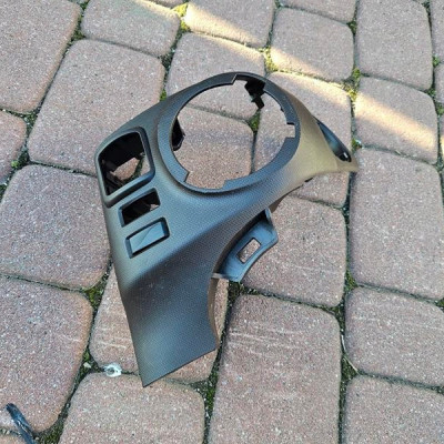 Obudowa plastik deski braz brazowy Vivaro B Trafic III 683112651R