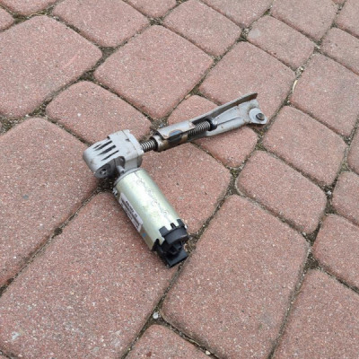 Silniczek fotela EU Opel Insignia 8357024 12