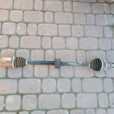 Półoś przegub Opel Insignia B 84138321 AB47