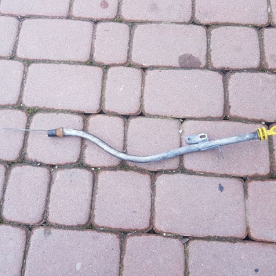 Bagnet miarka oleju 1.6CDTI Vivaro B Trafic III