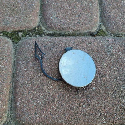 Zaślepka zderzaka przedniego przód haka VW Golf VII 5G0807241