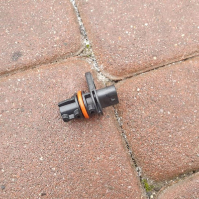 Czujnik faz sonda Opel Astra K V 1.2T 12698173