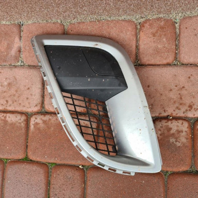 Kratka zderzaka lewa OPC Opel Insignia 13476177