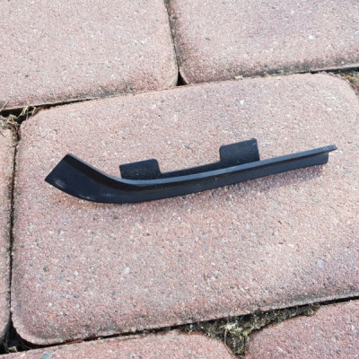 Osłona podszybia prawa Opel Insignia 13270566