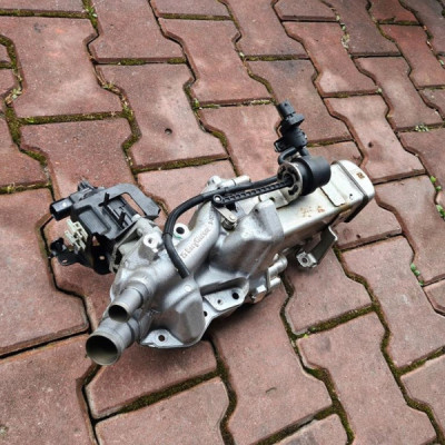 Chłodniczka spalin EGR Opel Insignia B AZ258197