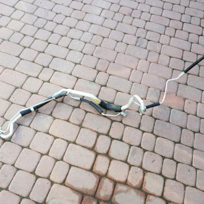 Przewód klimatyzacji Opel Zafira C 39028538 8538