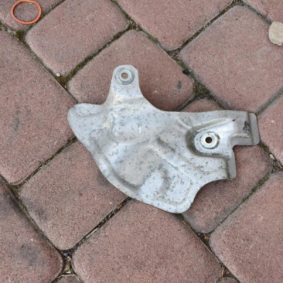 Osłona termiczna turbiny Opel Insignia 55581849