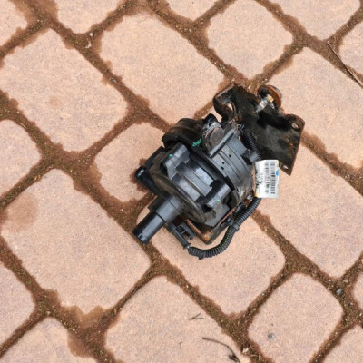 Pompka obiegu wody 2.0D Opel Insignia B 39186215