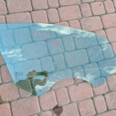 Szyba przód przednia prawa Opel Astra K V 2020r