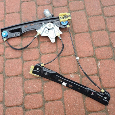 Mechanizm szyby lewy Opel Insignia 13302451
