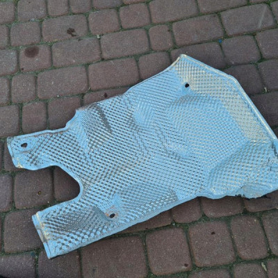 Wyciszenie komory silnika Opel Astra K V 39111575