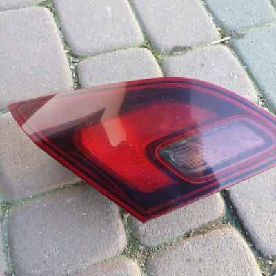 Lampa tył tylna lewa HB w klape Opel Astra J IV