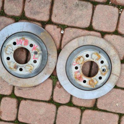 Tarcze tył tylne kombi tył tylny Opel Insignia B