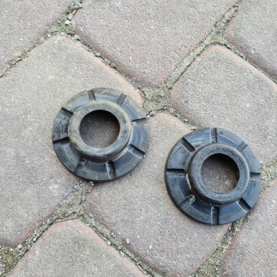 Guma podstawa sprężyny Opel Insignia B 13369945