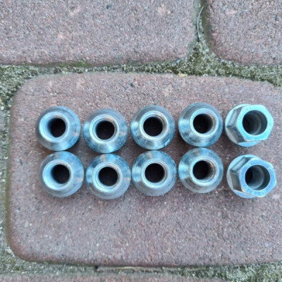 Dekielki zaślepki srub sruby Opel Insignia B