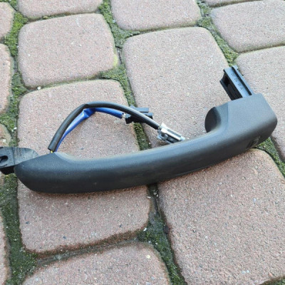 Klamka przycisk zewnętrzna Renault Master