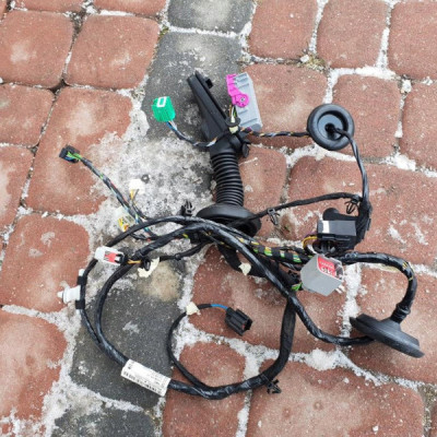 Instalacja wiązka drzwi przód Astra K V 39159192