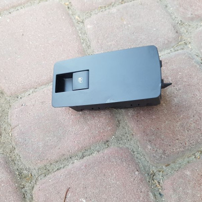 Przełącznik szyb pasażer Opel insignia 13301884