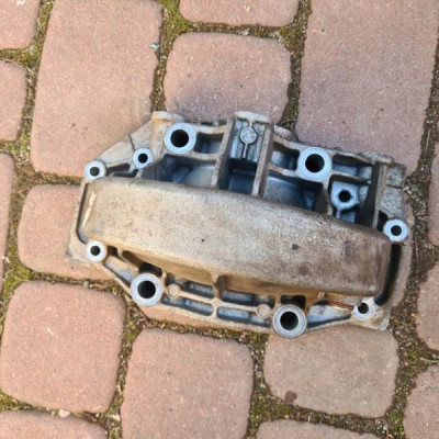 Obudowa skrzyni M32 Opel Astra J IV 55194293