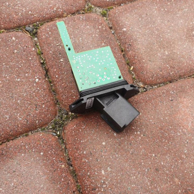 Moduł sterownik szyby Opel Astra J 915722-104