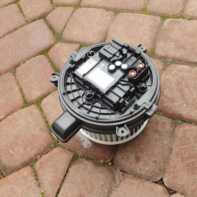 Dmuchawa wentylator EU Astra K V 0130309503