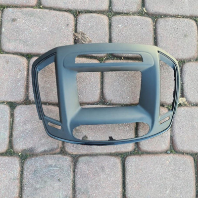 Ramka panel radia LIFT Opel Insignia