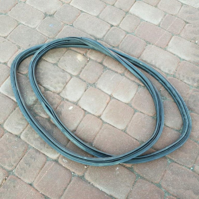 Uszczelka bagażnika hb Opel Astra K V