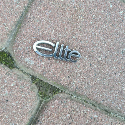 Napis logo Elite Opel Insignia