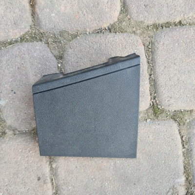 Obudowa plastik fotela Opel Insignia 13325206