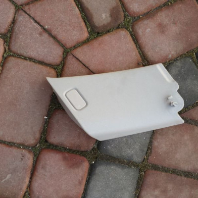 Osłona słupka TYŁ lewa OPEL INSIGNIA kombi