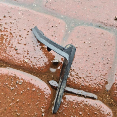 Plastik wykonczeniowy usłpka lewy Opel Insignia B