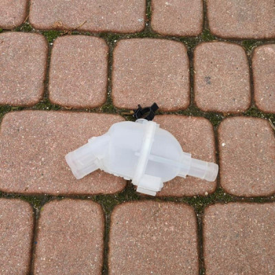 Zbiorniczek płynu 1.5D Opel Astra K V 39225786