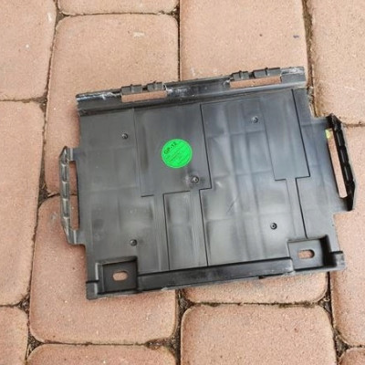 Obudowa komputera silnika Opel Astra K V 13408287