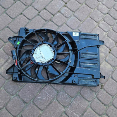 Wentylator chłodnicy Opel Insignia B 84216861