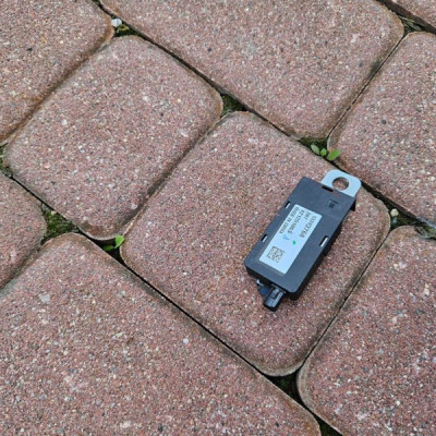 Antena wzmacniacz Opel Insignia B 13393768