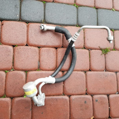 Przewód klimatyzacji 2.0 Opel Astra J I V 13254577