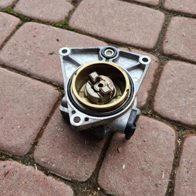 Pompa VACUM 1.6T LWC Opel Zafira C 55578091