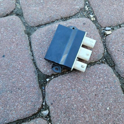 Moduł sterownik klapy Opel Insignia B 23275430