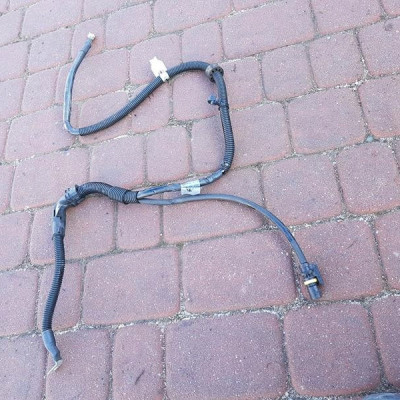 Przewód wąż klema Mercedes W218 A2125403605